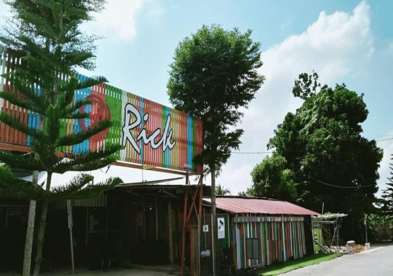 Rick Resort טלוק אינטן מראה חיצוני תמונה