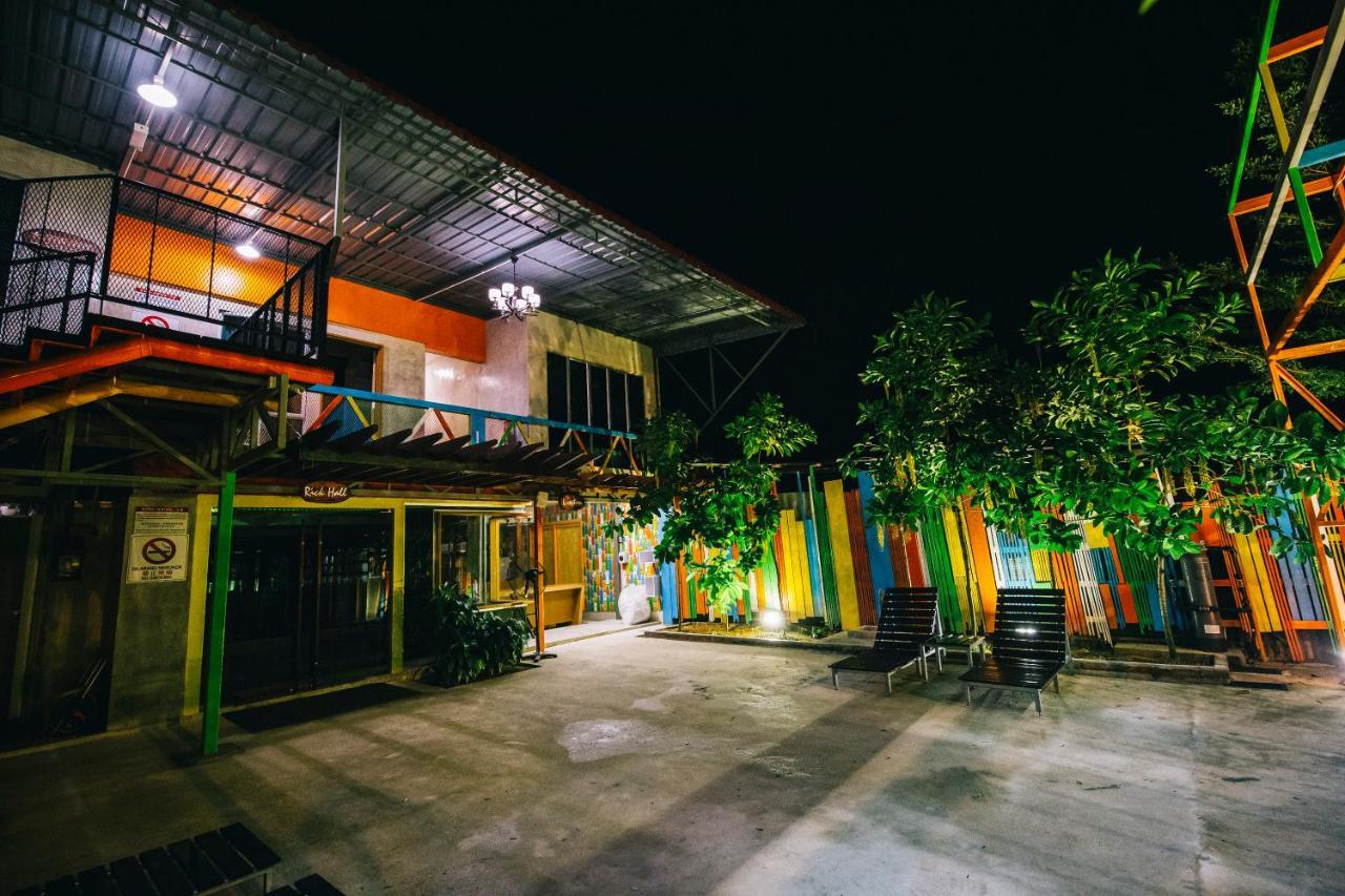 Rick Resort טלוק אינטן מראה חיצוני תמונה